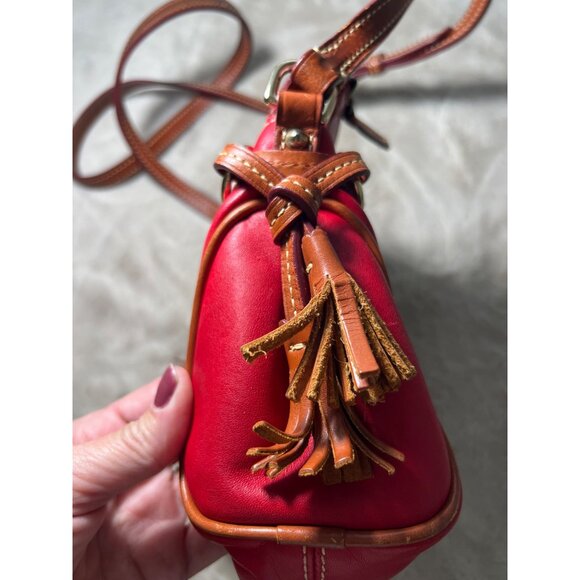 Dooney & Bourke Red Leather Crossbody Bag W/ Tassels Adjustable Strap Boutique - Picture 9 of 15
